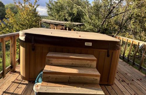 San Cristobal Casa | Adobe Cottage on Organic Farm Stay near Taos, New Mexico