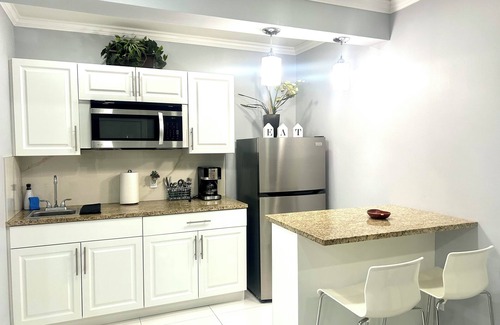 West Palm Beach Apartamento | Adorable 1 bedroom studio in perfect location
