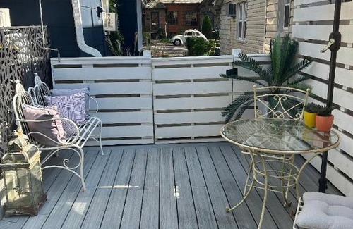 Queens Apartamento | Adorable 1 bedroom cottage