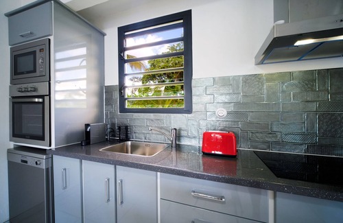 Petit-Bourg Villa | Adorable villa de 3 dormitorios para 6 personas en el corazón del bosque tropical