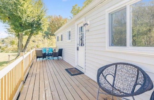 Manassas Casa | Adorable Accommodations