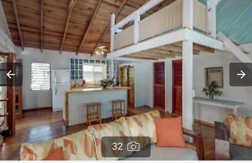 Lawson Rock Casa | Adorable and quaint cabana 50 yards from beach
