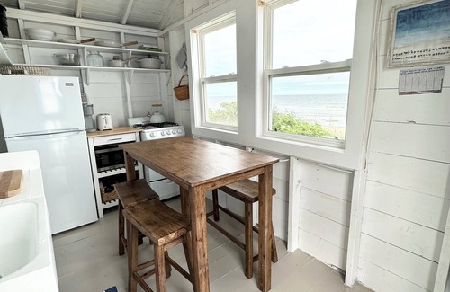 Ogunquit - Wells Cabina | Adorable Beach Front Cottage on Moody Beach