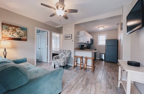 North Wildwood Cabaña | Adorable Beach Retreat in the Tranquility of Residential North Wildwood!