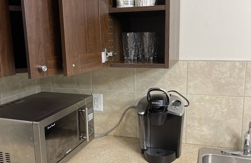 Calgary Apartamento | Adorable BSMT Suite near YYC