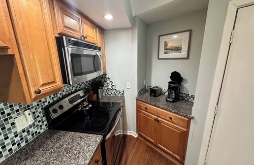Night Heron Casa | Adorable Cottage in Sea Pines with Screened Porch, Short Walk to the Beach