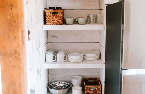Danielsville Cabaña | Adorable Cottage on a Storybook Farm