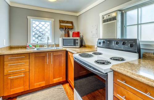 Depot Bench Casa | Adorable cottage — walk to downtown/BSU/River