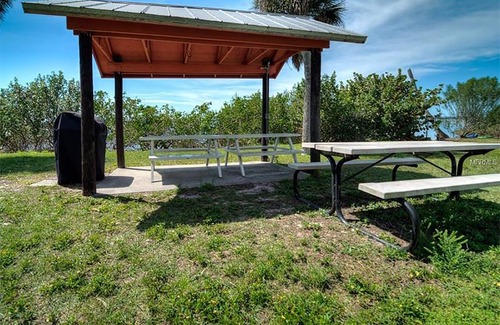 Englewood Cabaña | Adorable Cottages en Lemon Bay