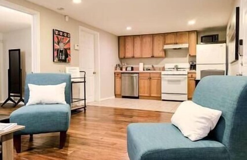Galindo Casa | Adorable cozy 1 BR cottage centrally located with full ki...