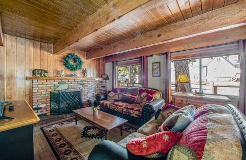 Cedar Glen Casa | Adorable Explorable