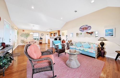 Galveston Casa | ¡NUEVO LISTADO! Adorable casa con mucho espacio, cerca del Golfo y ferry