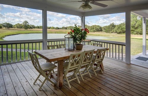 Round Top Casa | Adorable house - minutes to Round Top and Warrenton