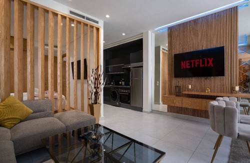 RACINE EXTENSION Apartamento | Adorable King Size Bed Flat. Perfect for long Stays