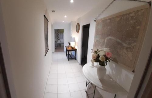 Beaucourt-sur-l'Ancre Casa | Adorable maison d’hôtes bordée d’étangs au calme.