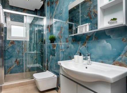 Peraia Apartamento | Adorable Modern Guesthouse 3