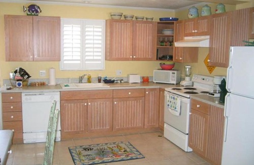 Boardwalk Casa | Adorable North Beach Home - Oceanfront by Ocean Properties