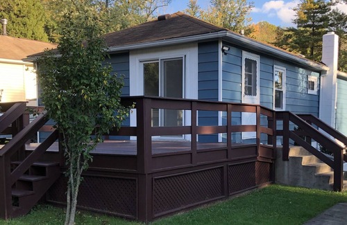 Shawanese Casa | Adorable Private Cottage with Beach Access & Lake View