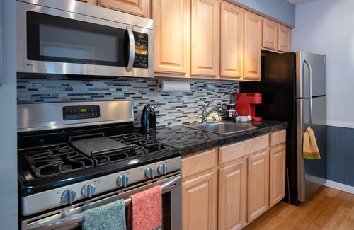 Fennville Cabaña | Adorable Southwest Michigan Cottage for Rent Near Inland Lake