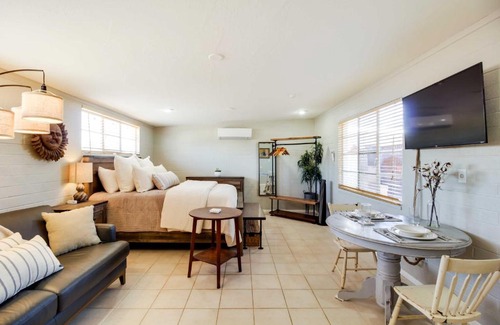 Tucson Apartamento | Adorable Tucson Studio with Gas Grill and WiFi!