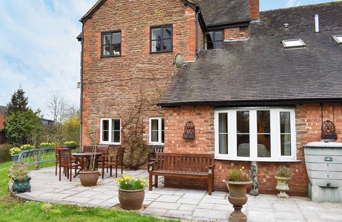 Tenbury Wells Cabaña | 4 bedroom accommodation in Tenbury Wells