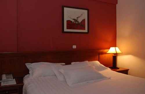 Kirkos Hotel | Adot Tina Hotel