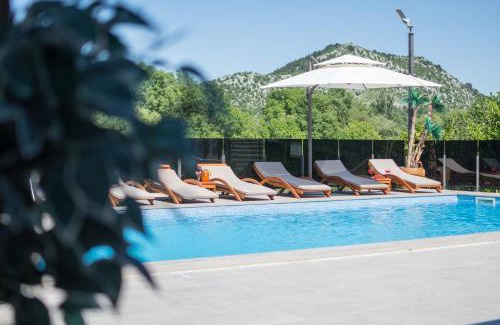 Trn Casa | Adria centar Koćuša