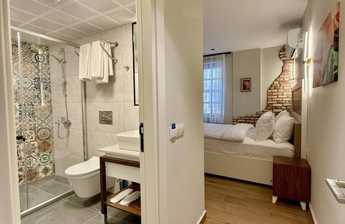 Kaleici Hotel | Adria Inn