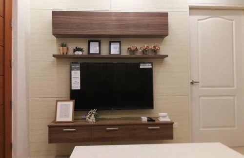 Ermita Night District Villa | Adria Residences - Emerald Garden - 2 Bedroom Unit for 4 person