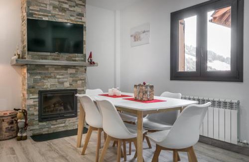 Beret Apartamento | Adriana by Totiaran