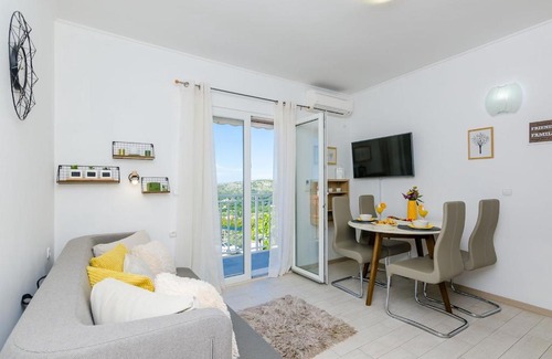 Brasina Apartamento | Adriatic Sunny Apartment II
