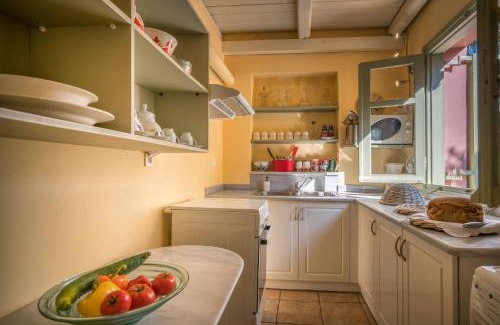 Koiliomenos Casa | Adrieli Houses