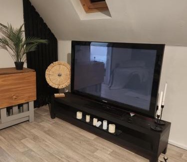 Moneymore Apartamento | ADULT ONLY relax escape apartment hottub