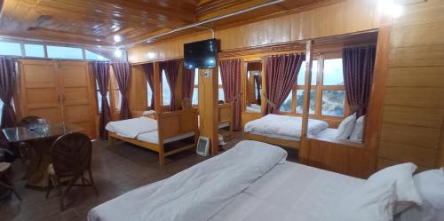 Muzaffarabad Apartamento | Adults Only! Kashmir Eagle Heights Cottage & Restaurant by LMC