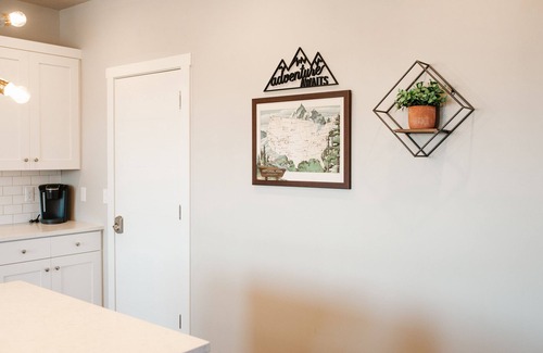 Washington Fields Condominio | Adventure Awaits in Southern Utah | Top Floor Condo With Pool