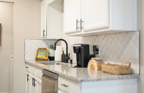Bentonville Casa | Adventure Base - Trailside 2BR