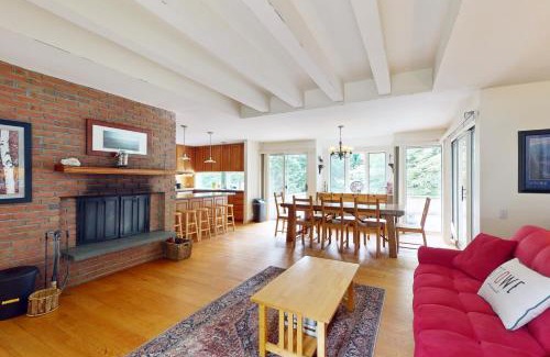 Stowe Area Casa | Adventure Basecamp