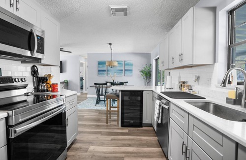 Forest Oaks Casa | Adventure Coast Oasis - Heated Pool