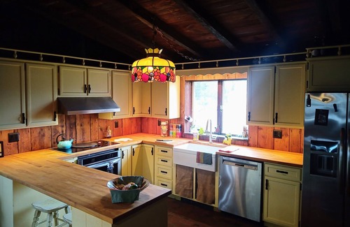 Perkasie Casa | Homestead @ Upper Bucks - No Pet Fees