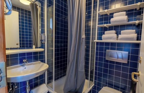 Hellissandur Hotel | Adventure Hotel Hellissandur