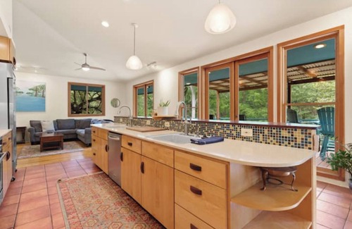 Spring Branch Cabaña | Adventure Oasis with Private Creek and Treehouse Near CanyonLake