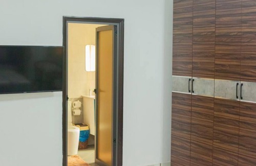 Kyebi Hotel | ADWOA ASANTEWAA MEMORIAL HOTEL