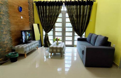 Marang District Casa | Adyan Homestay Terengganu