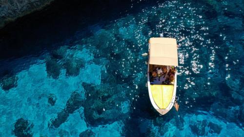 Marettimo Alquiler De Eote | Aegatesrentboat