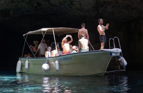 Marettimo Alquiler De Eote | Aegatesrentboat