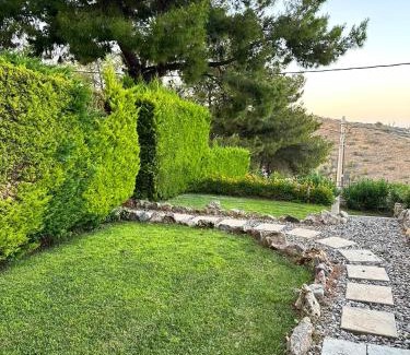 Kallitechnoupoli Apartamento | Aegean Hill Retreat