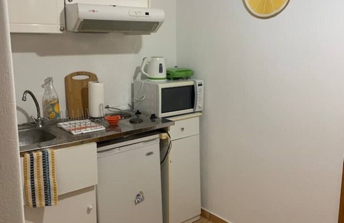 Krotiri Apartamento | Aegean Overlook Studios #2. Quiet rooms overlooking the Port.
