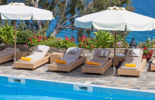 Skiathos Town Hotel | Aegean Suites, Santikos Collection