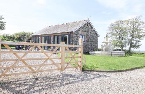 Garn Fadryn Casa | Ael-y-bryn