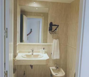 Rejas Apartamento | Aeropuerto Deyanira Wanda 36